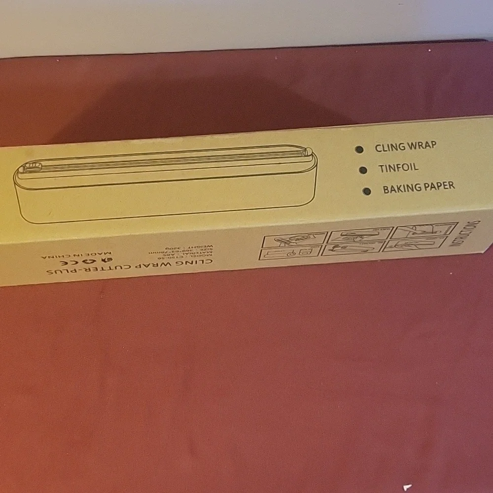 Cling Wrap Refillable Magnetic Plastic Wrap Dispenser with Side Cutter, NWT